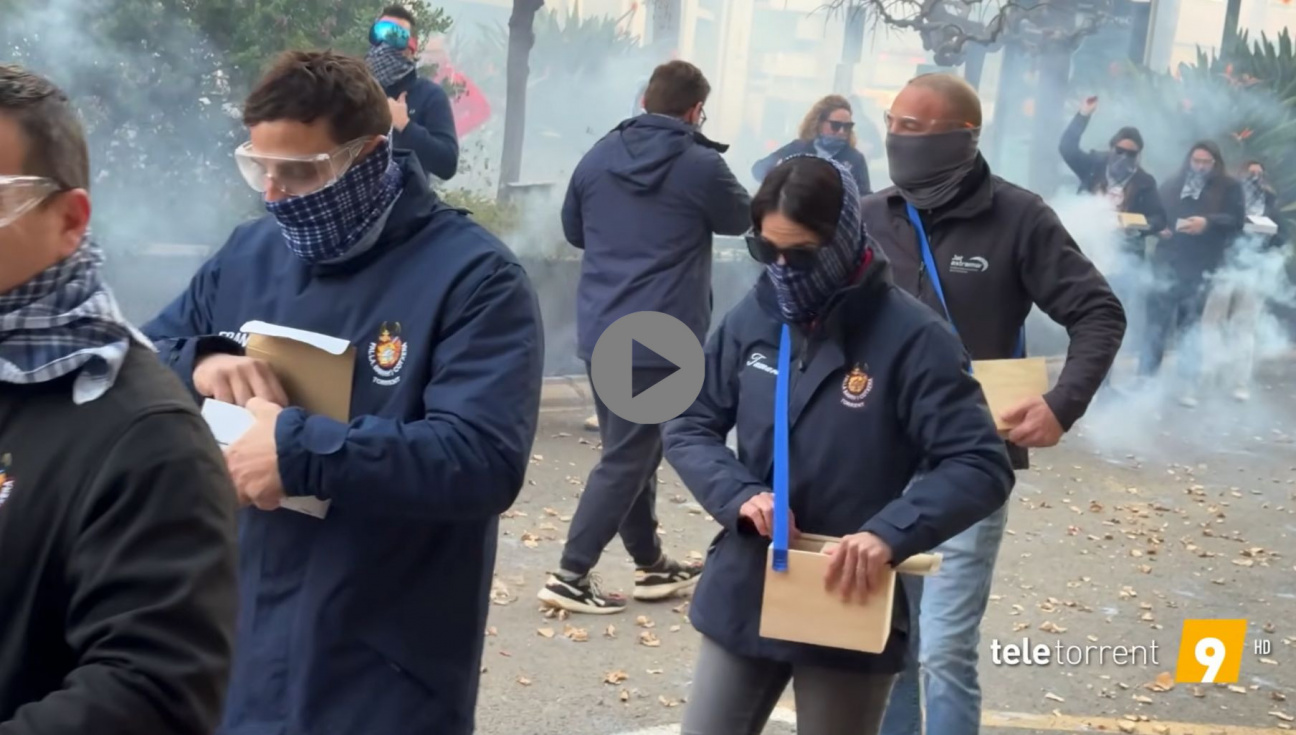 Torrent desperta amb el so de la macrodespertà fallera