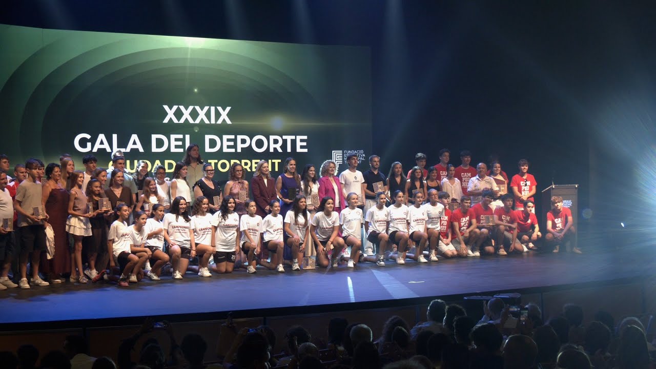 La Gala de l'Esport homenaja als millors esportistas de l'any de Torrent