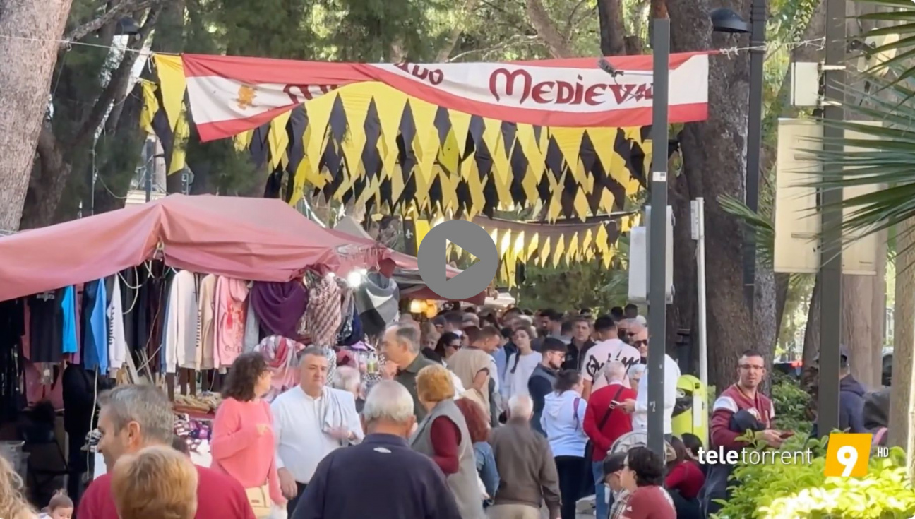 Un mercat “medieval” plena el segon tram de l’Avinguda